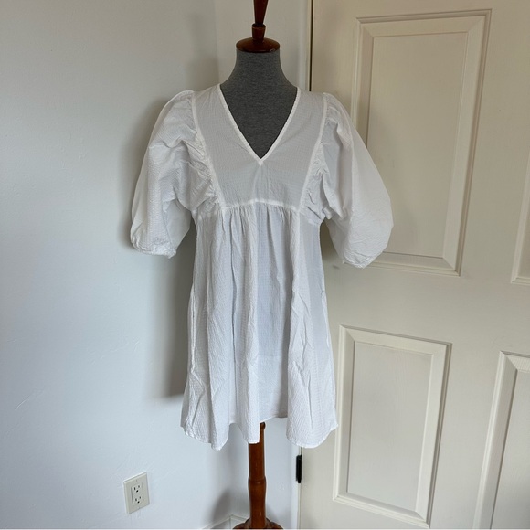 A New Day Dress - Picture 1 of 3